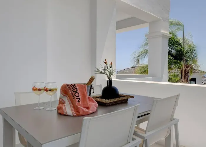 Brand New Gorgeous 2 Bed At Hills! Apartman