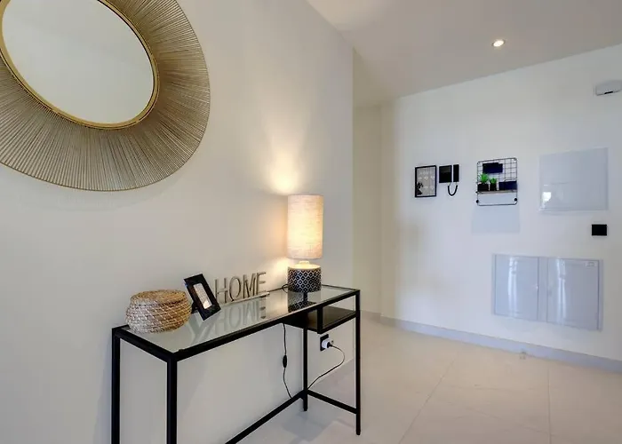 Brand New Gorgeous 2 Bed At Hills! Apartman *