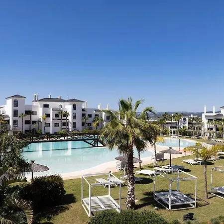 Brand New Gorgeous 2 Bed At Hills! * Estepona